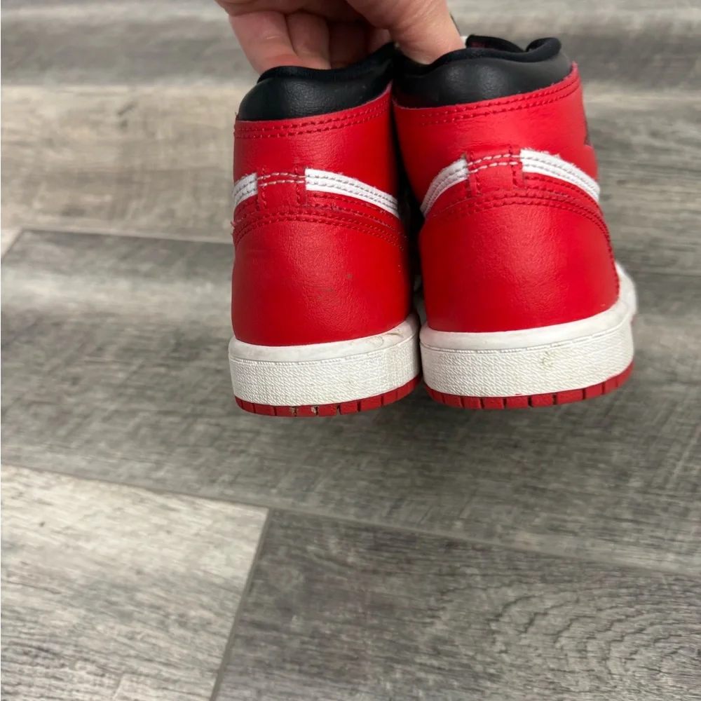 Nike‎ Jordan 1 Retro Heritage Sneakers